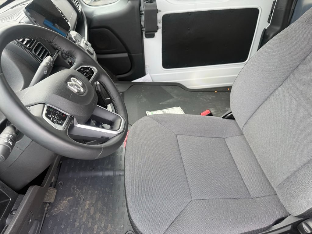 Used 2024 RAM ProMaster 3500 w/ Delivery Van Package FWD image 14
