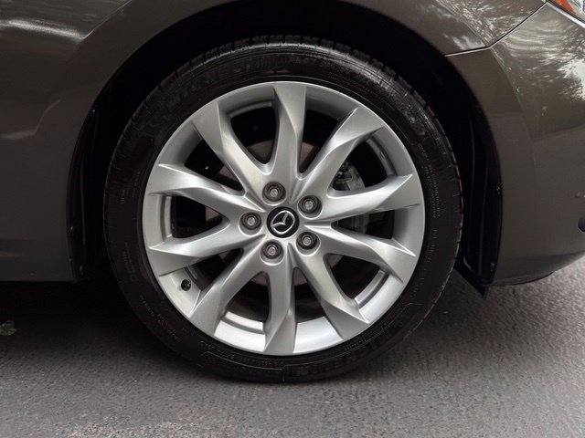 Used 2014 MAZDA MAZDA3 s Grand Touring w/ Technology Package FWD image 44