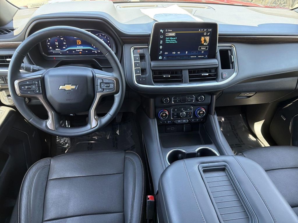 Used 2023 Chevrolet Suburban High Country image 7