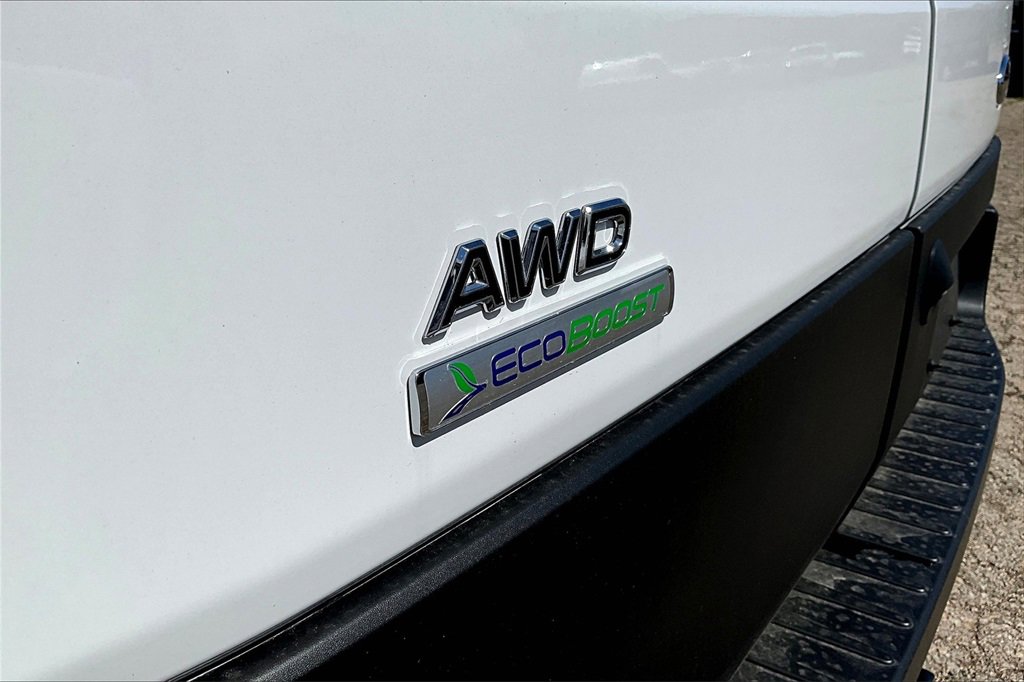 New 2025 Ford Transit 350 Low Roof AWD image 10