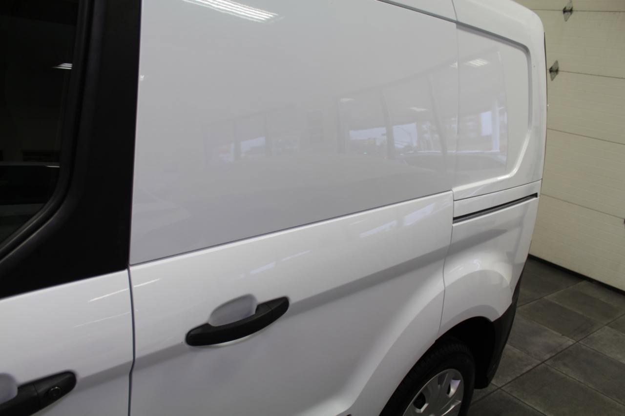 Used 2020 Ford Transit Connect XL image 33