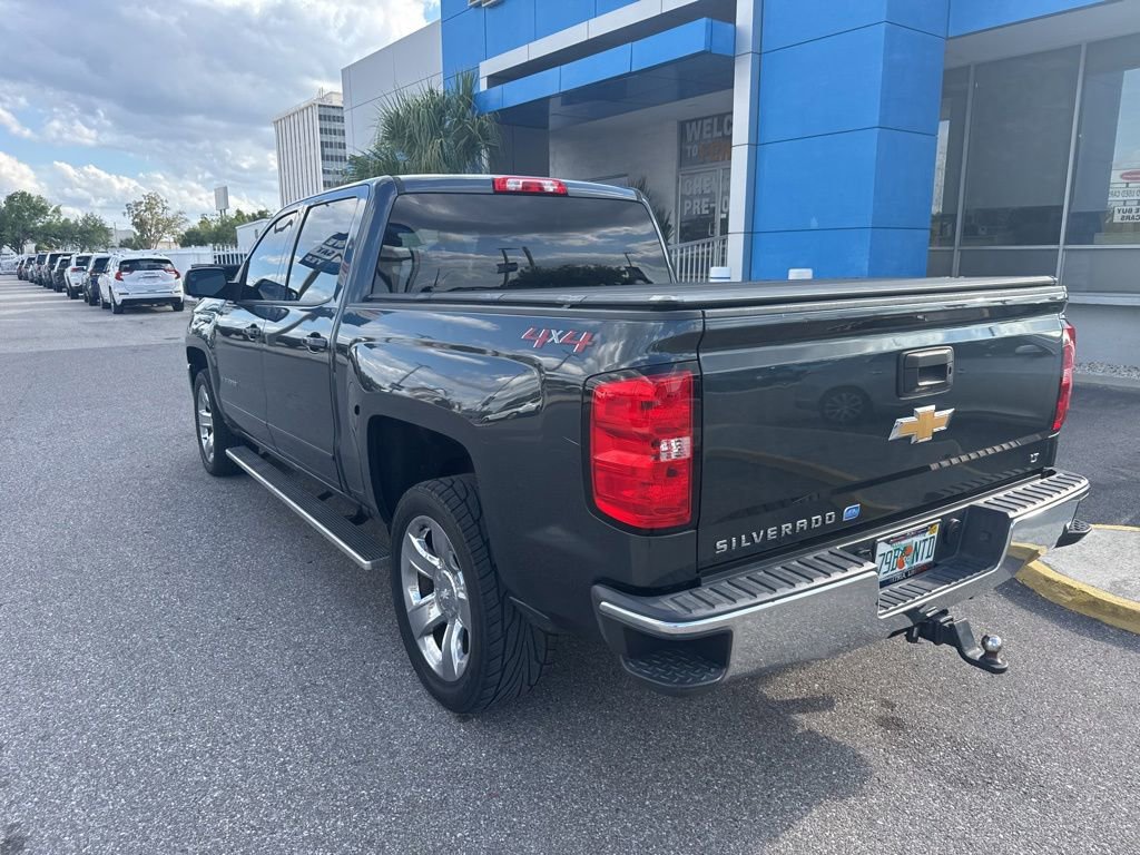 Used 2018 Chevrolet Silverado 1500 LT w/ LT Eassist Package AWD/4WD image 8