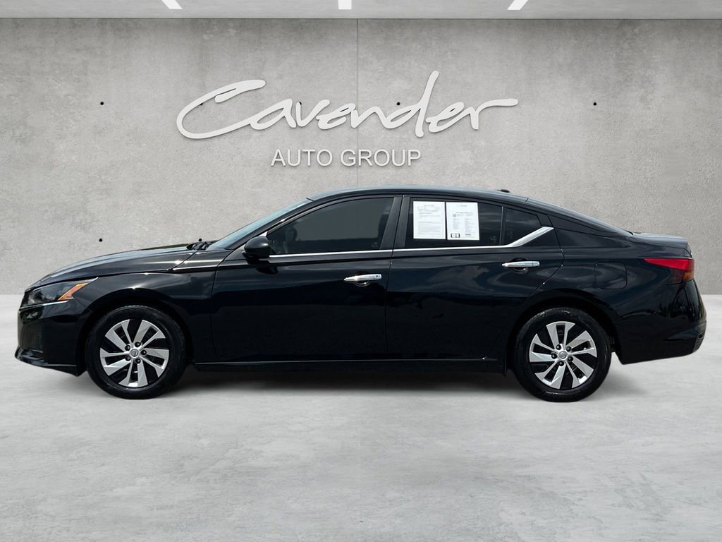 Certified 2025 Nissan Altima 2.5 S image 13