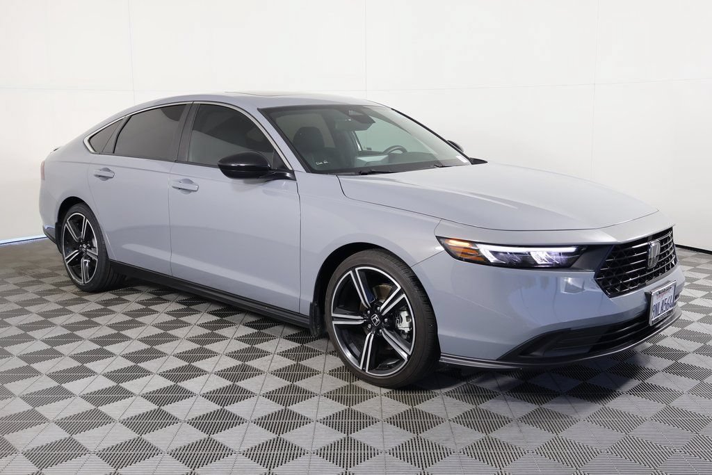 Used 2024 Honda Accord Sport video 2