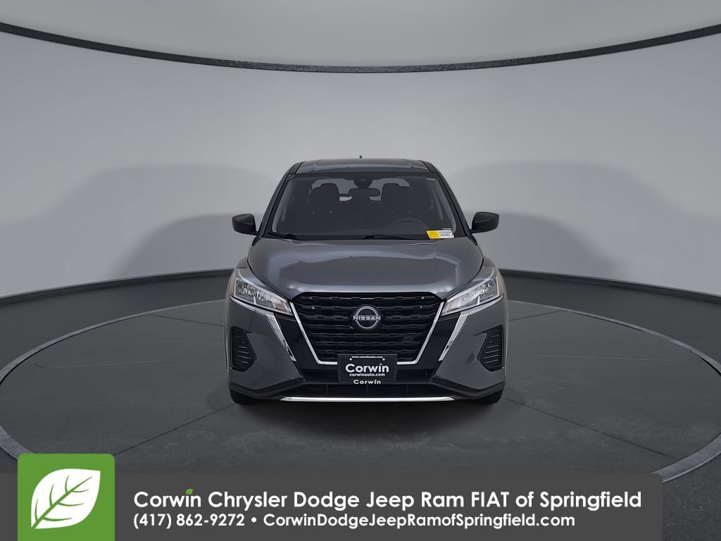 Used 2024 Nissan Kicks S FWD image 5