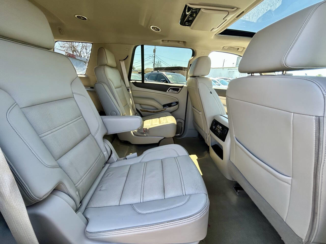 Used 2017 GMC Yukon Denali w/ Open Road Package image 15