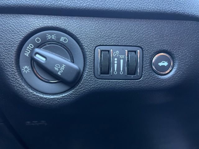 Used 2022 Dodge Charger SXT w/ Cold Weather Package image 20