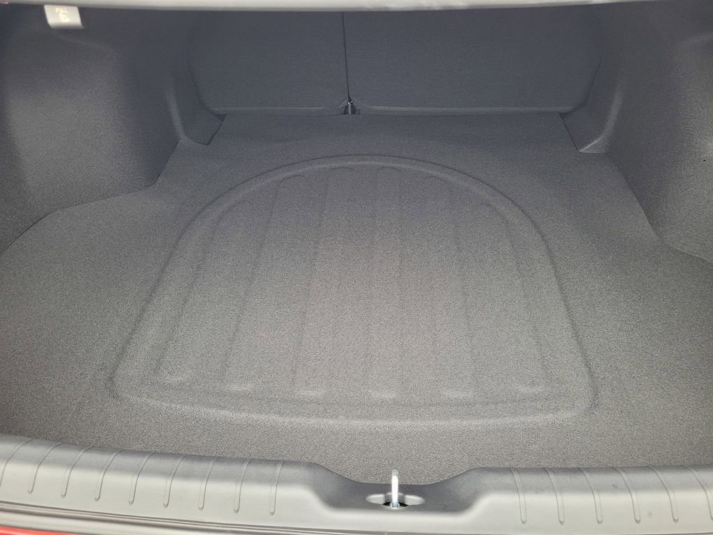 Used 2025 Kia K4 LXS image 7