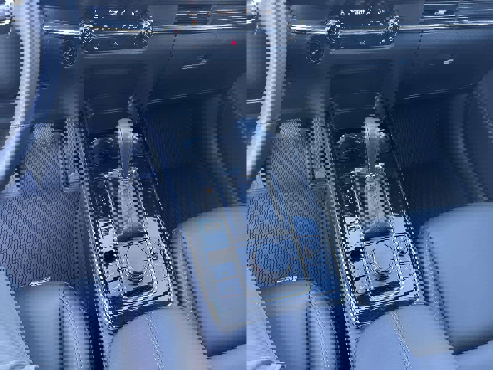 Certified 2025 MAZDA CX-30 AWD 2.5 S w/ Preferred Package image 27