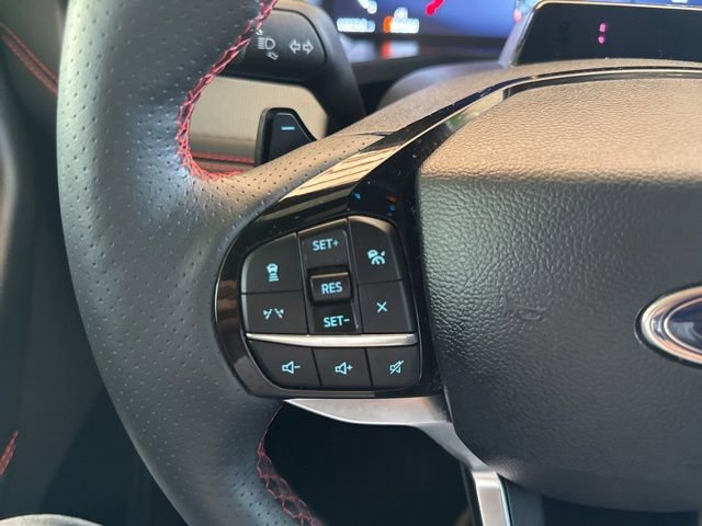 Used 2025 Ford Explorer ST w/ Sun And Sound Package image 17