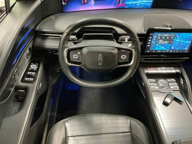 Used 2024 Lincoln Nautilus Reserve w/ Equipment Group 202A AWD/4WD image 10