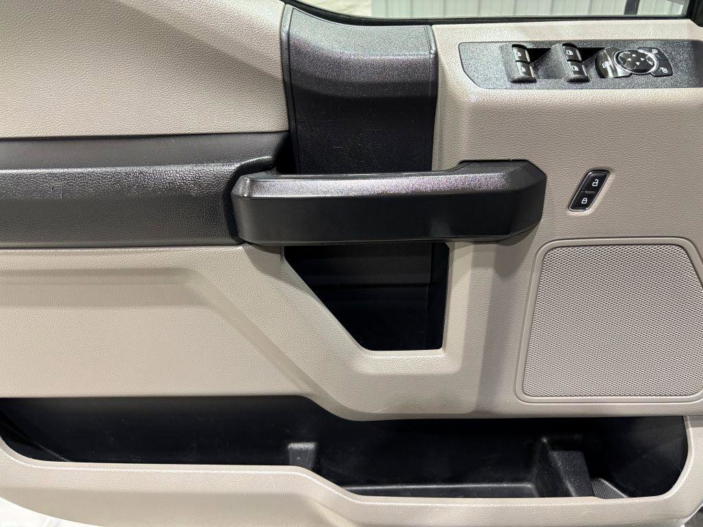 Used 2020 Ford F250 XL w/ Power Equipment Group image 16