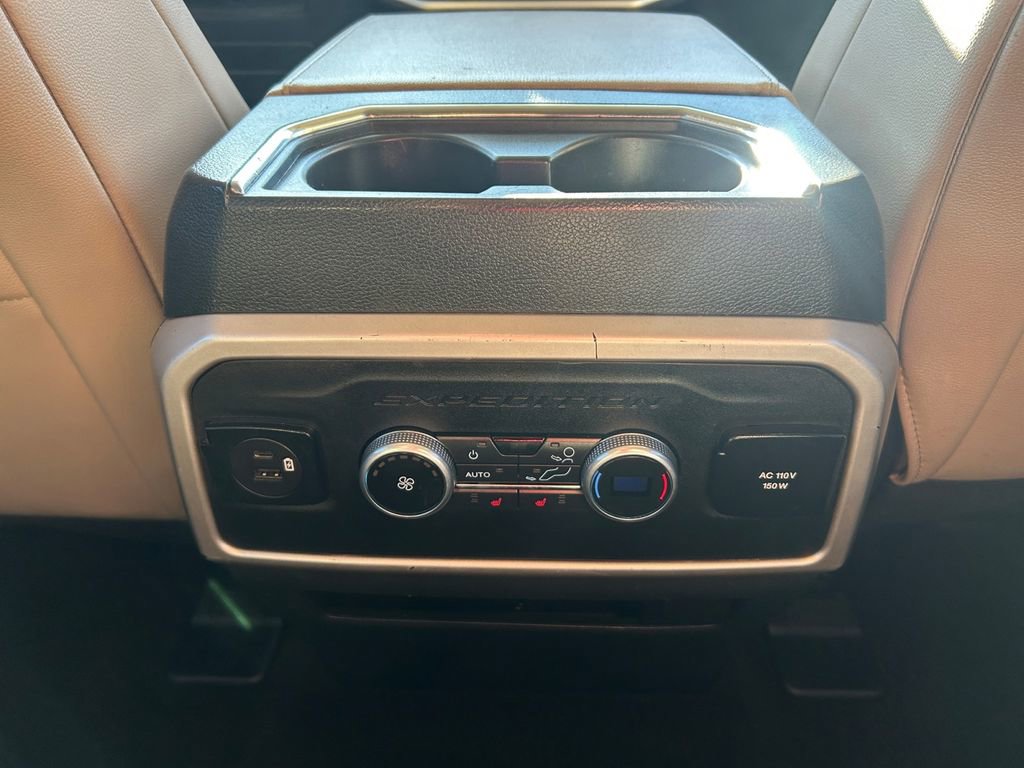 Used 2022 Ford Expedition Max Limited image 23