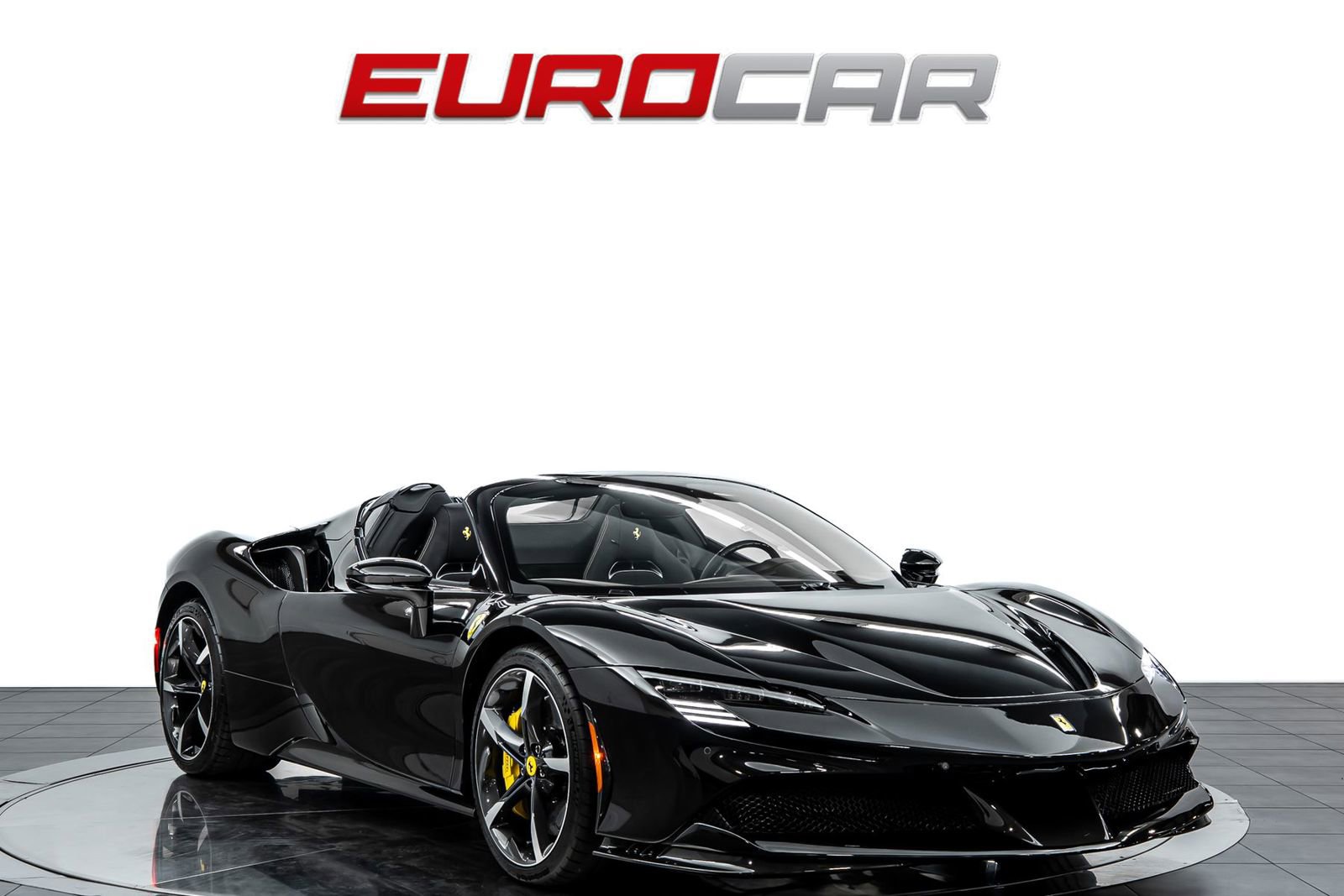Used 2023 Ferrari SF90 Spider AWD/4WD image 9