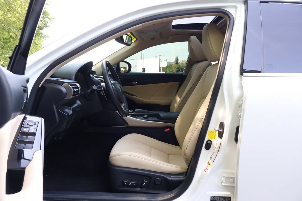 Used 2015 Lexus IS 250 AWD w/ Navigation System Package image 37