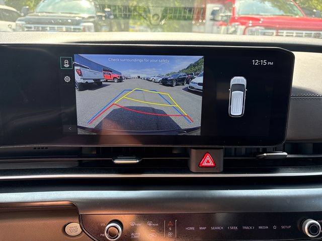 Used 2025 Kia Carnival FWD image 15