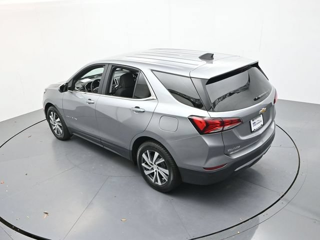 Used 2024 Chevrolet Equinox LT FWD image 41
