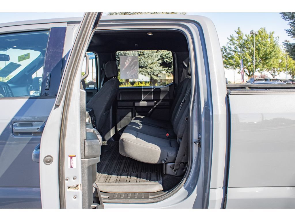 Used 2019 Ford F150 XLT w/ Equipment Group 302A Luxury AWD/4WD image 18