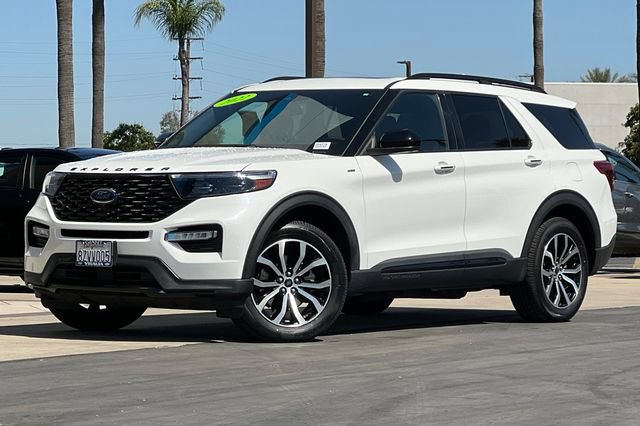 Used 2022 Ford Explorer ST-Line w/ Class IV Trailer Tow Package AWD/4WD image 8