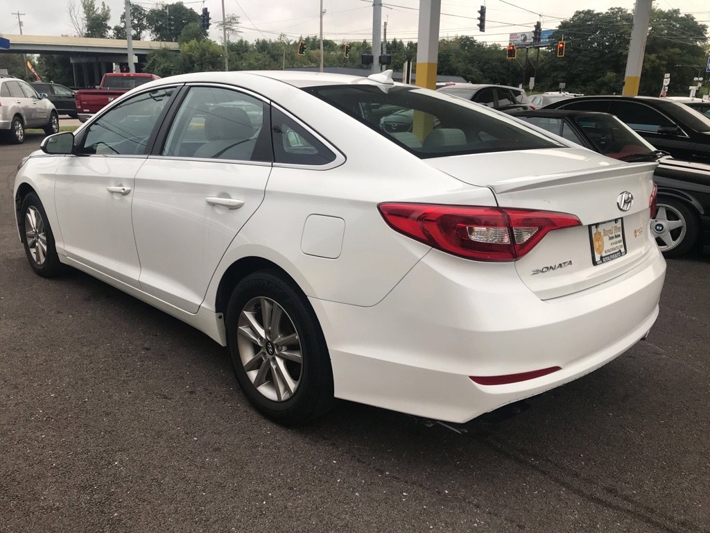 Used 2017 Hyundai Sonata SE image 6