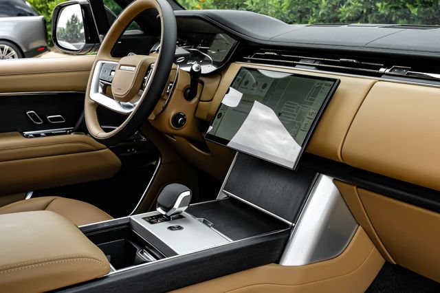 New 2026 Land Rover Range Rover SE AWD/4WD image 30