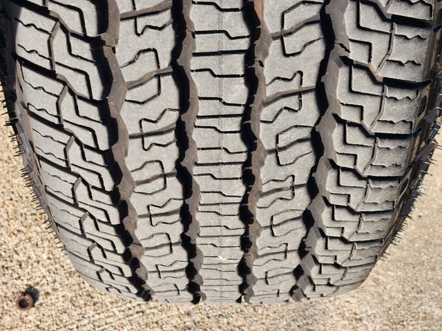 Used 2025 Chevrolet Colorado Z71 w/ Z71 Convenience Package 2 image 11