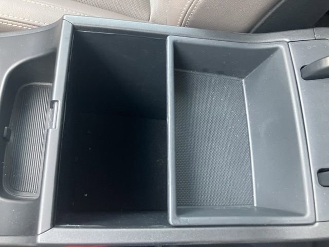 Used 2018 Hyundai Santa Fe Limited image 28