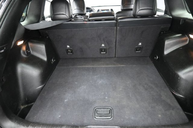Used 2019 Jeep Cherokee Latitude Plus FWD image 26