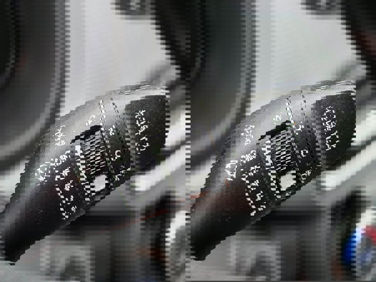 Used 2019 Hyundai Kona Limited image 48