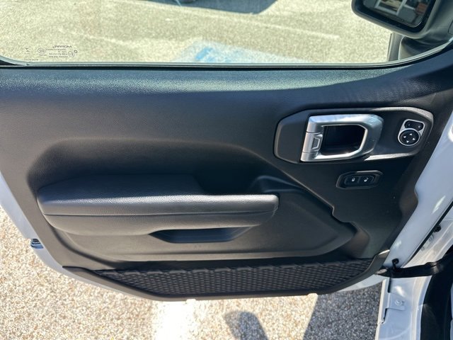 Certified 2024 Jeep Wrangler Sport S image 28