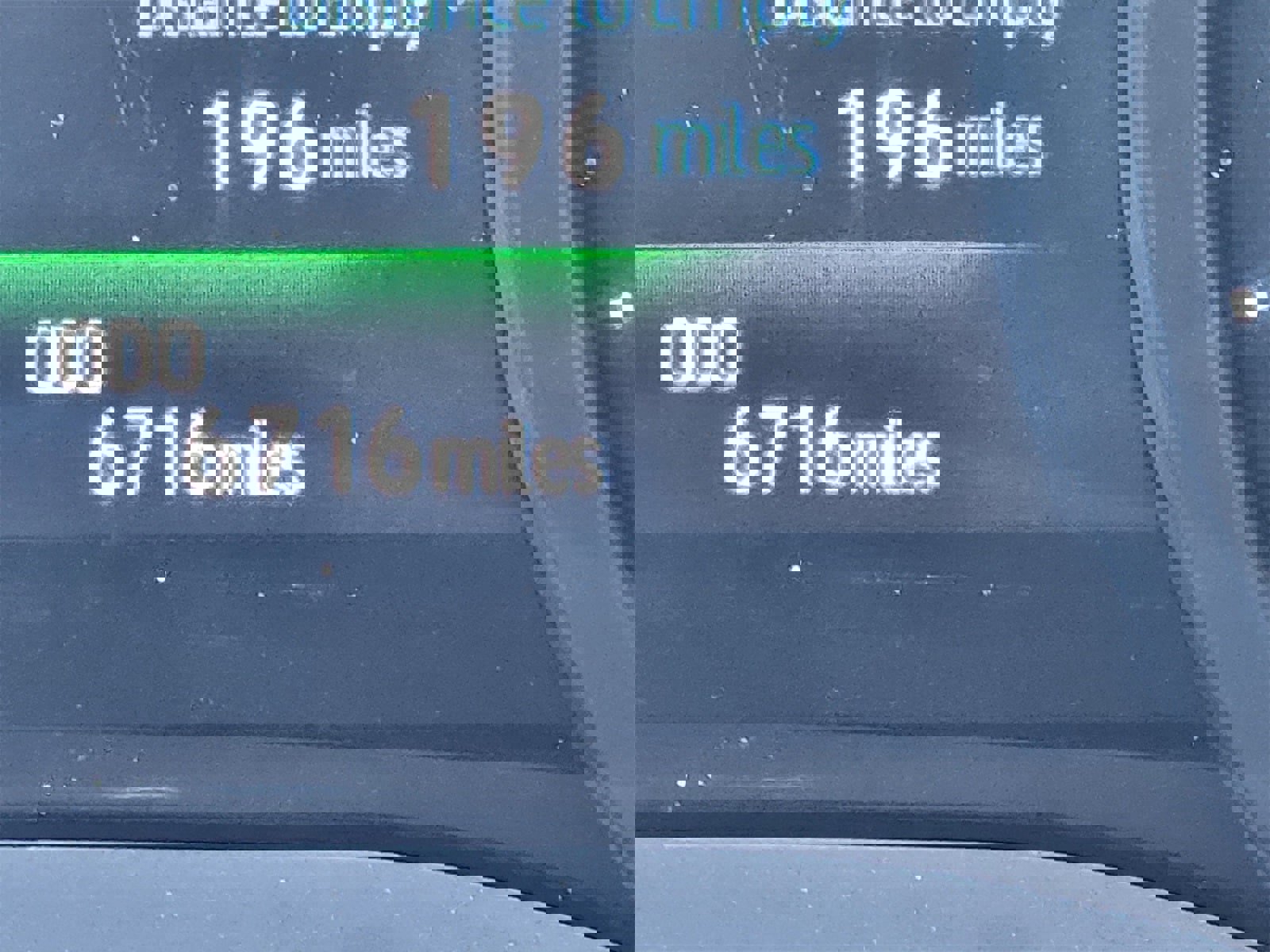 Used 2026 Toyota Sienna XLE image 21