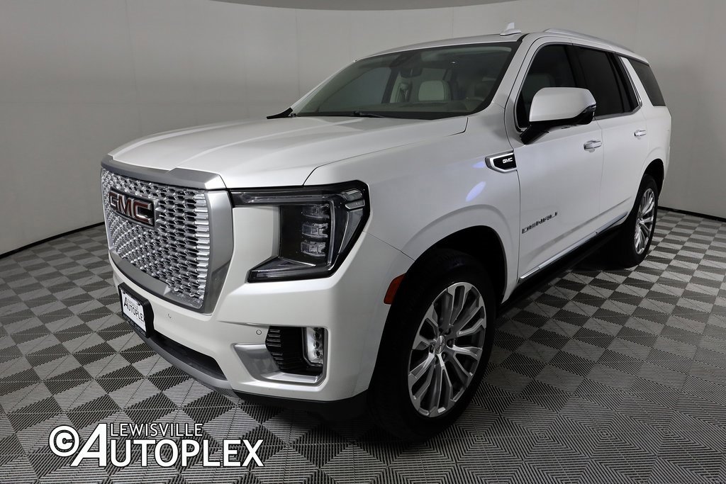 Used 2021 GMC Yukon Denali w/ Denali Premium Package image 10