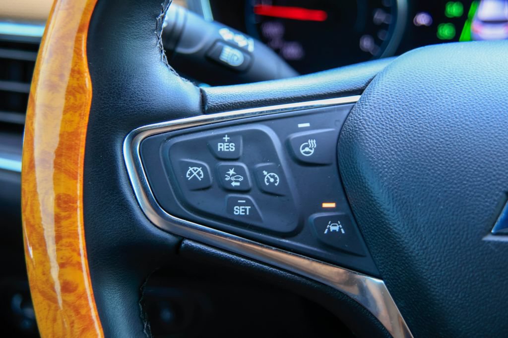Used 2024 Chevrolet Equinox Premier FWD image 12