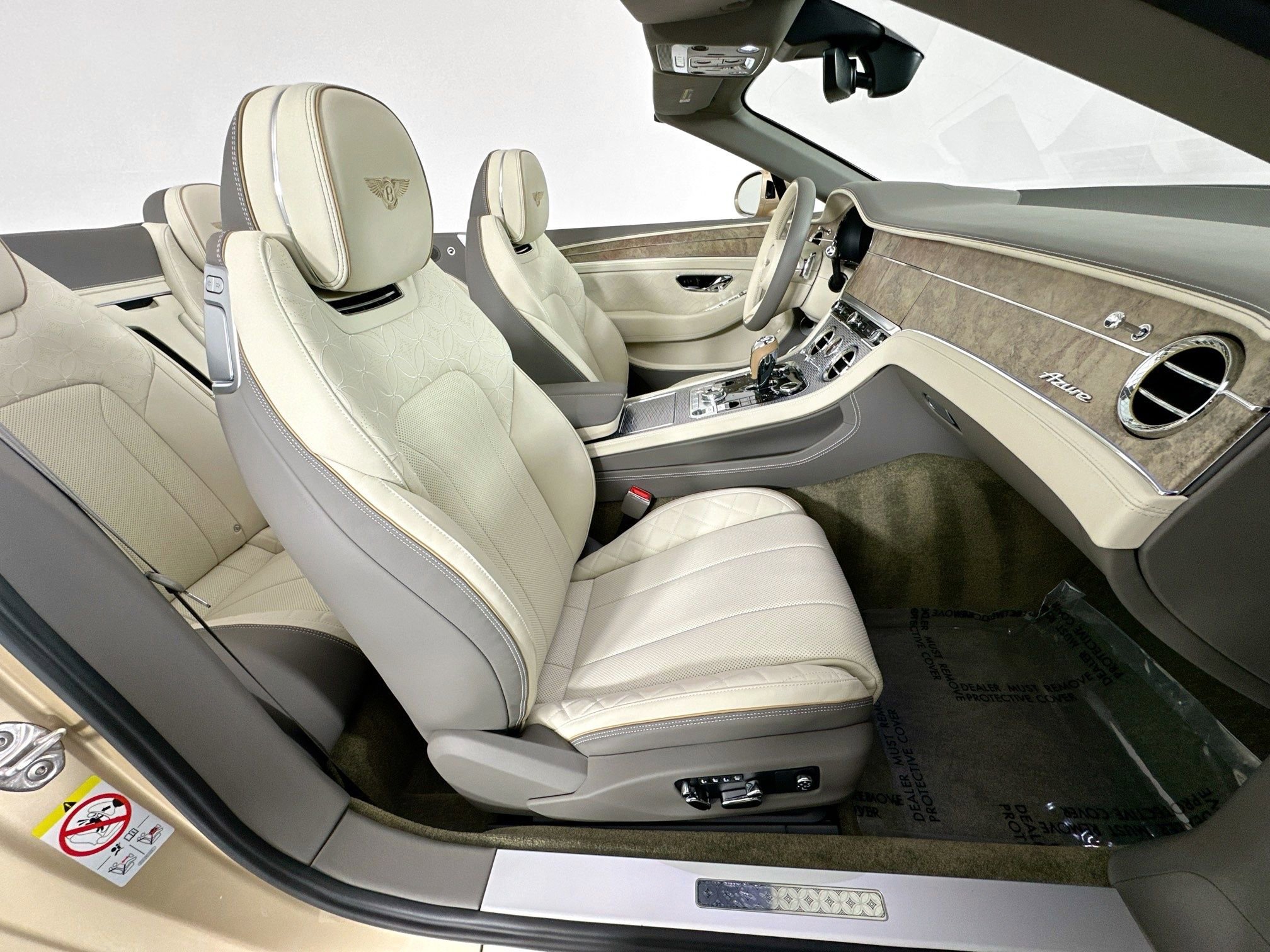 Certified 2023 Bentley Continental GT V8 AWD/4WD image 27