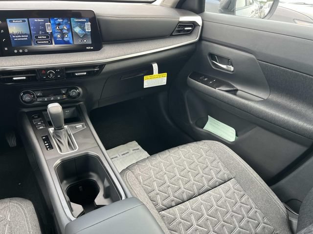 New 2026 Nissan Kicks SV w/ SV Premium Package FWD image 14