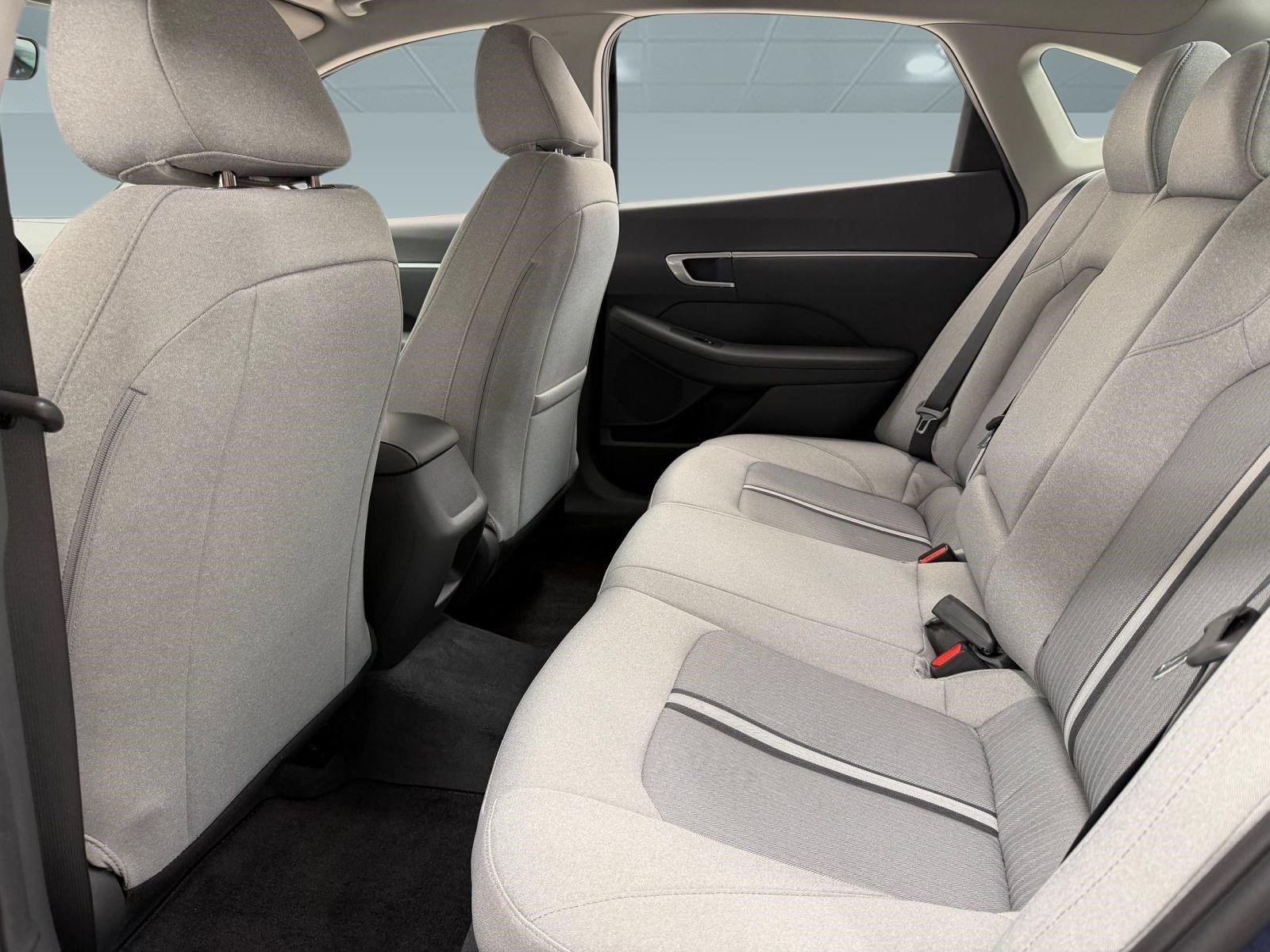 Used 2022 Hyundai Sonata SEL FWD image 26