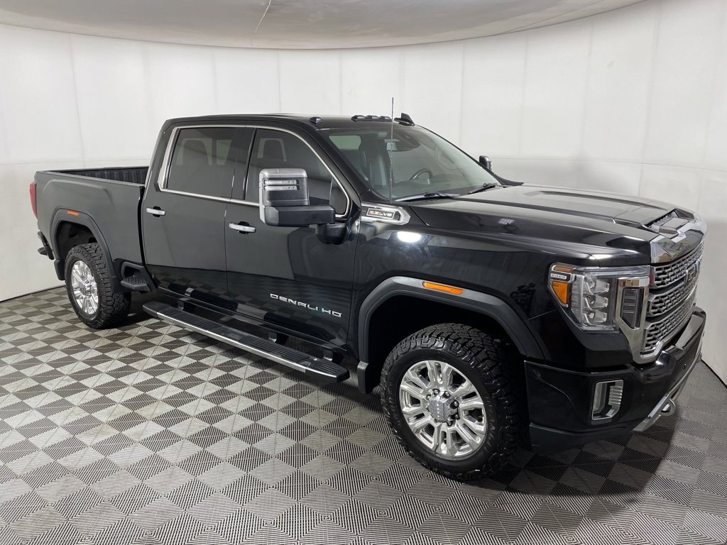Used 2020 GMC Sierra 3500 Denali image 1