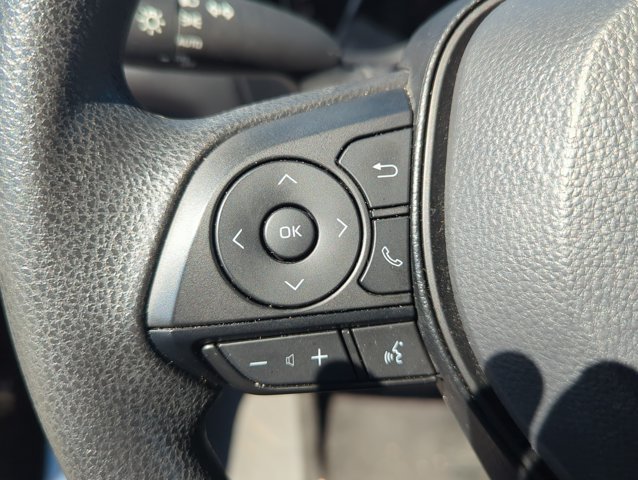 Used 2025 Toyota RAV4 XLE FWD image 14