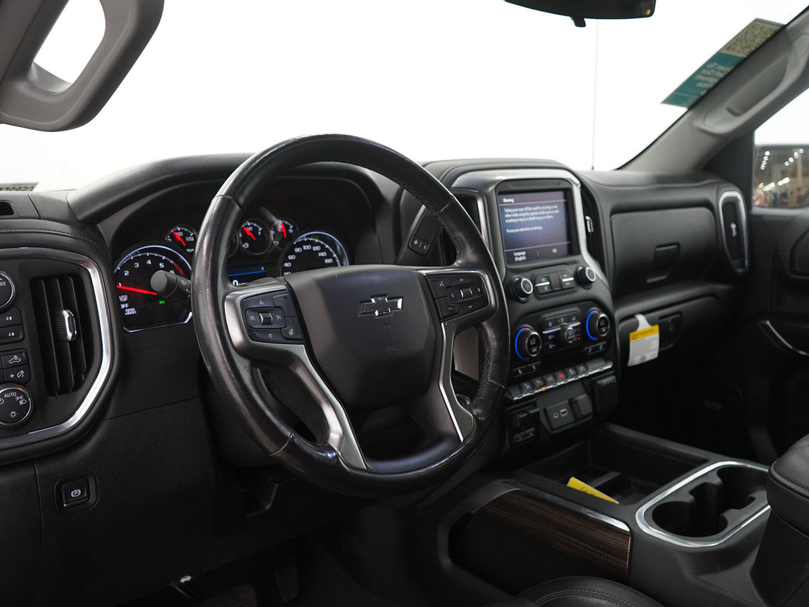 Used 2020 Chevrolet Silverado 1500 LT Trail Boss AWD/4WD image 25