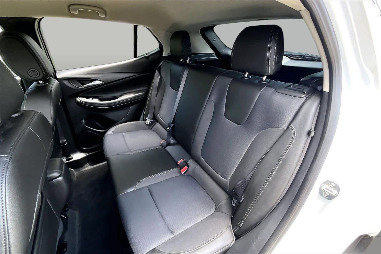 Used 2024 Buick Encore GX Preferred FWD image 19