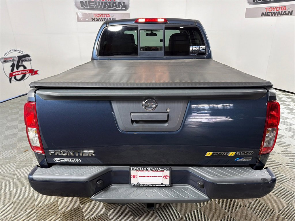 Used 2018 Nissan Frontier SV image 4