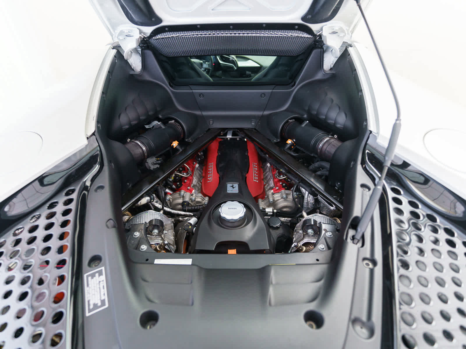 Certified 2022 Ferrari SF90 Stradale image 26