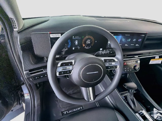 New 2026 Hyundai Tucson SEL Plus FWD image 11