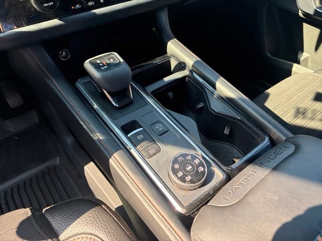 Used 2023 Nissan Pathfinder Rock Creek AWD/4WD image 25
