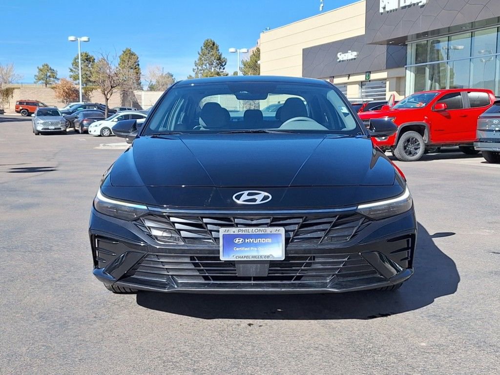 Used 2024 Hyundai Elantra SEL w/ Convenience Package image 8