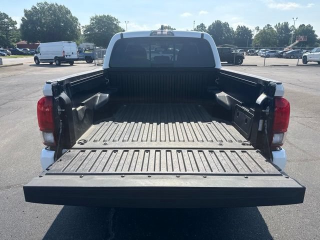 Used 2023 Toyota Tacoma SR5 w/ Technology Package AWD/4WD image 20
