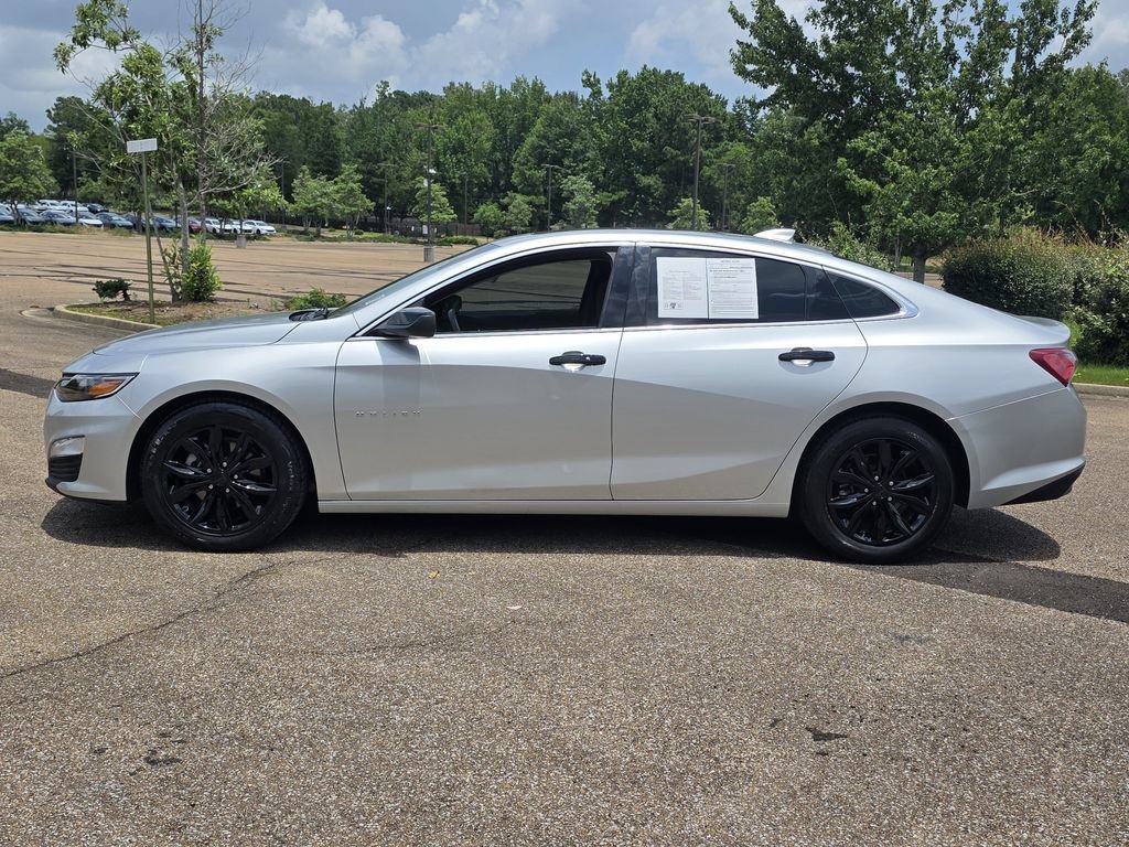 Certified 2022 Chevrolet Malibu LT FWD image 8