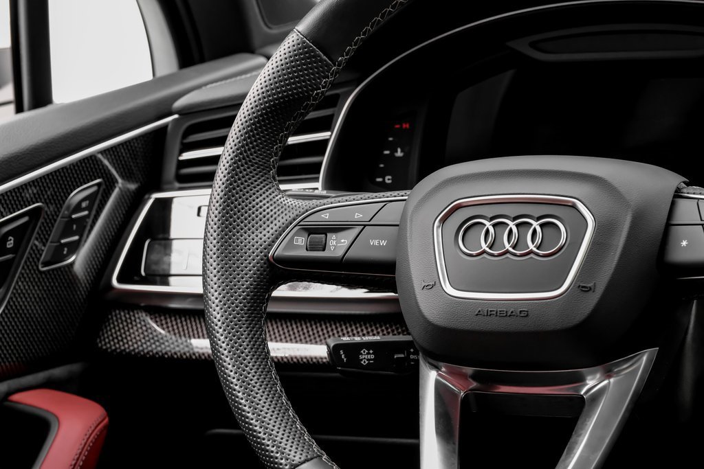Used 2024 Audi SQ7 Prestige image 14