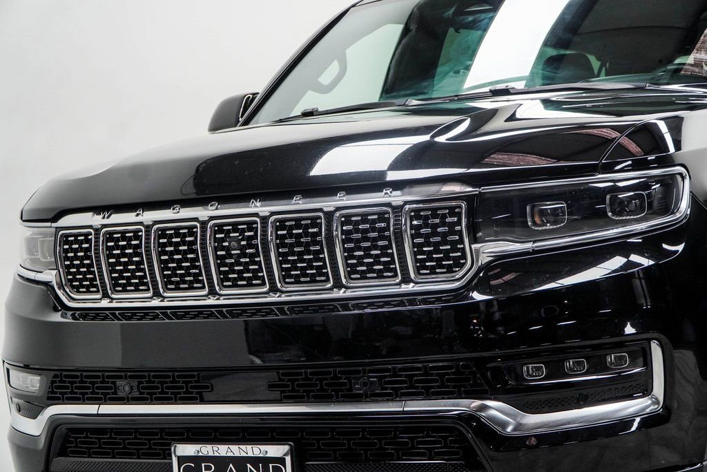 Used 2024 Jeep Grand Wagoneer L 4WD image 2