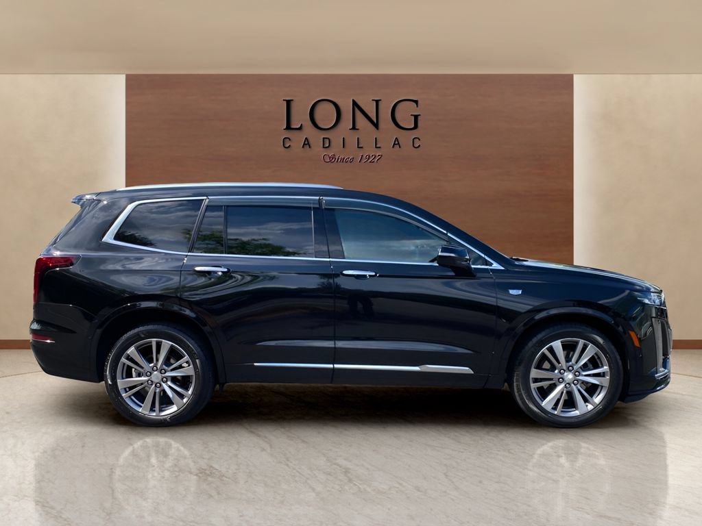 Certified 2024 Cadillac XT6 Premium Luxury w/ Technology Package AWD/4WD image 6
